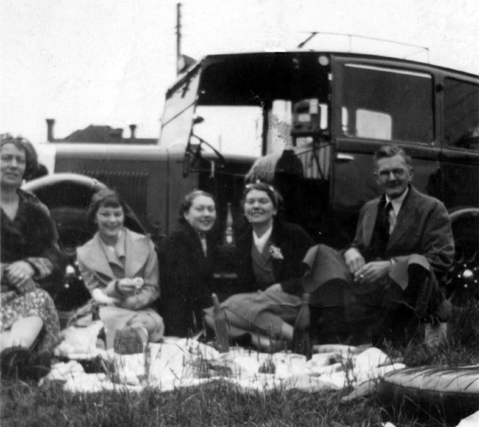 Elijah Baysting Family